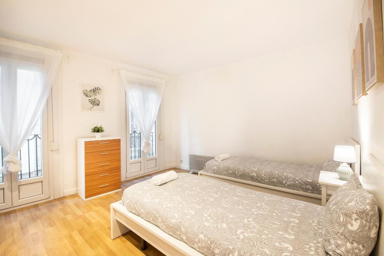 Spacious Central Old Town Apartment San Sebastián Exteriör bild