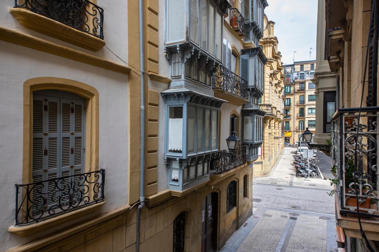 Spacious Central Old Town Apartment San Sebastián Exteriör bild