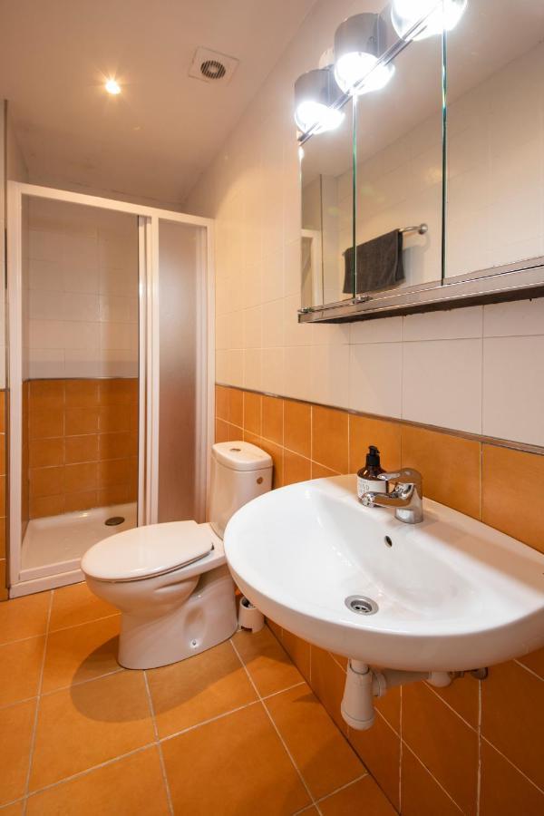 Spacious Central Old Town Apartment San Sebastián Exteriör bild